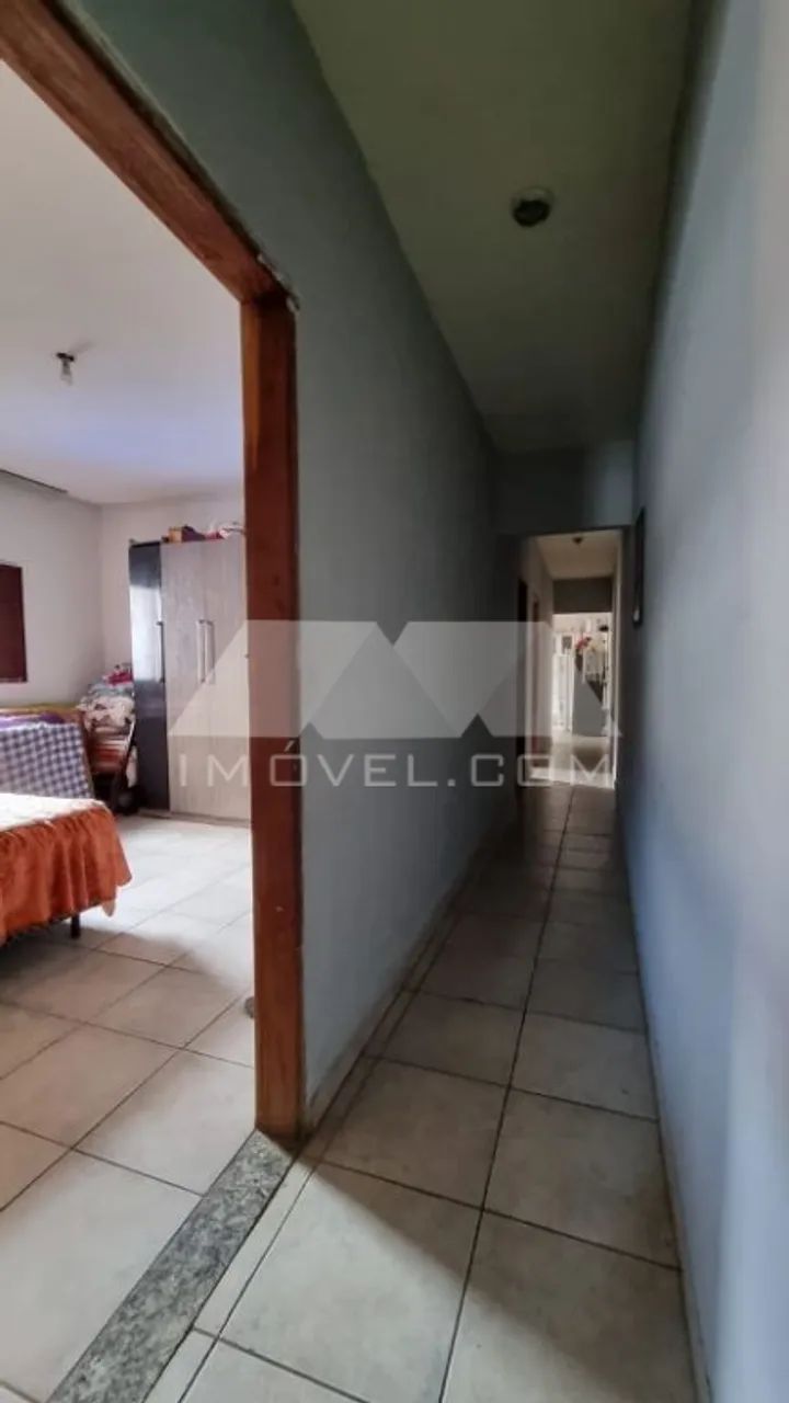 CASA À VENDA COM 2 DORMITÓRIOS, QUINTAL E GARAGEM EXCELENTE OPORTUNIDADE! - Foto 4