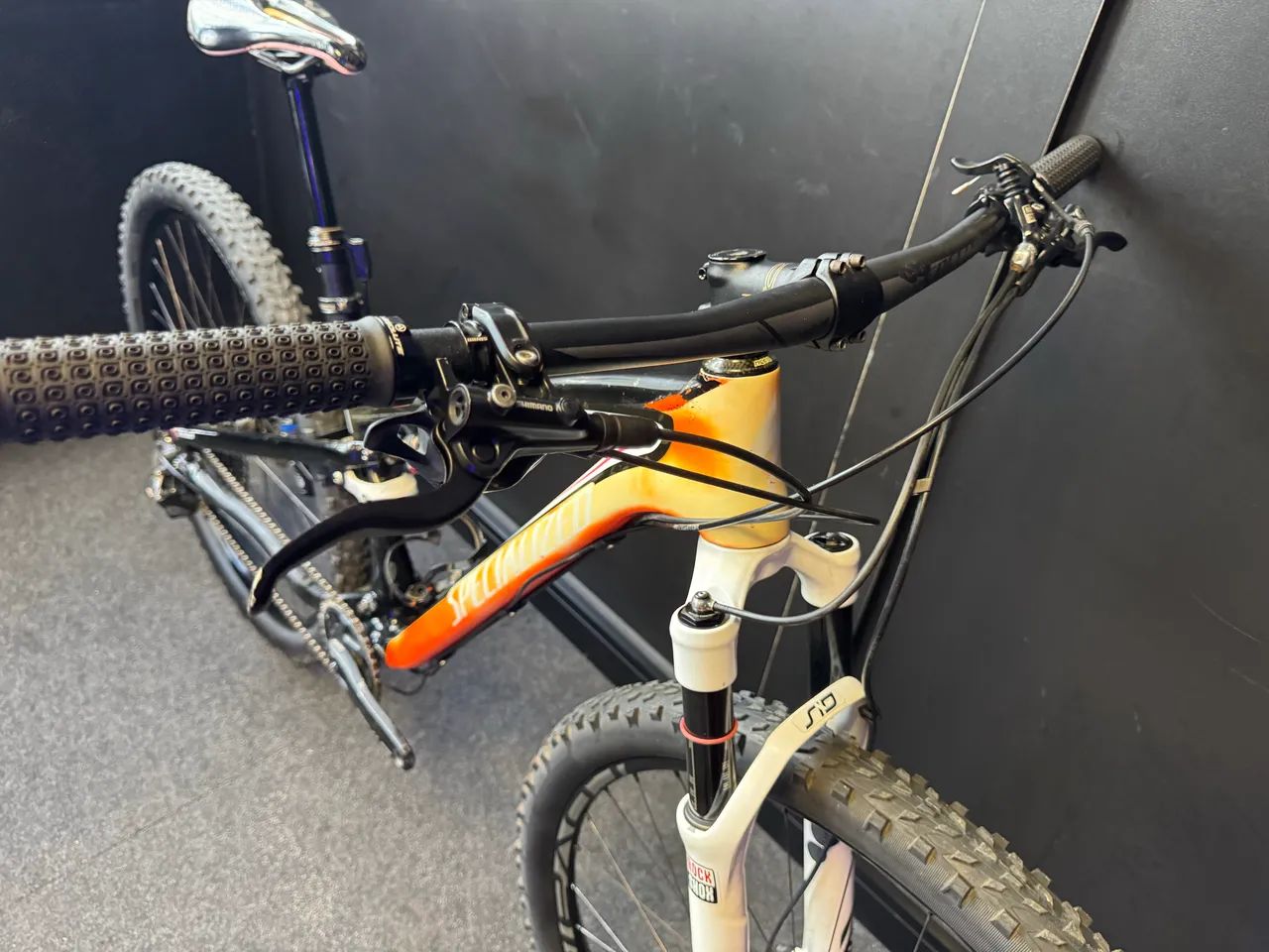 Bicicleta SPECIALIZED EPIC COMP CARBON  - Foto 3