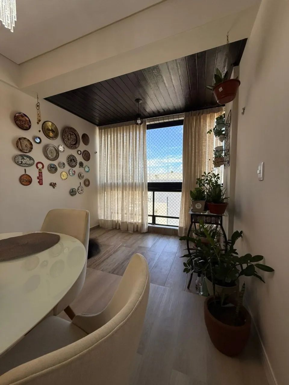 Apartamento todo Reformado e Projetado - 95m² de área- Intermares - Foto 2
