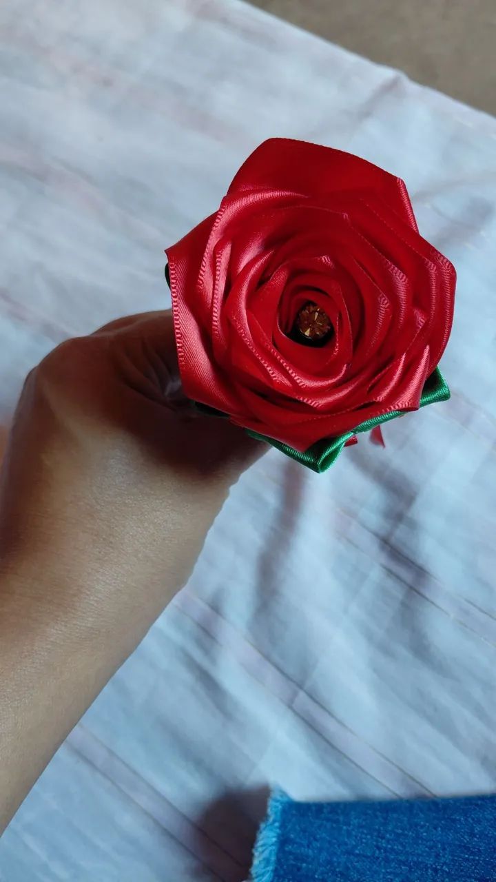 Buquês de flores de cetim  - Foto 4