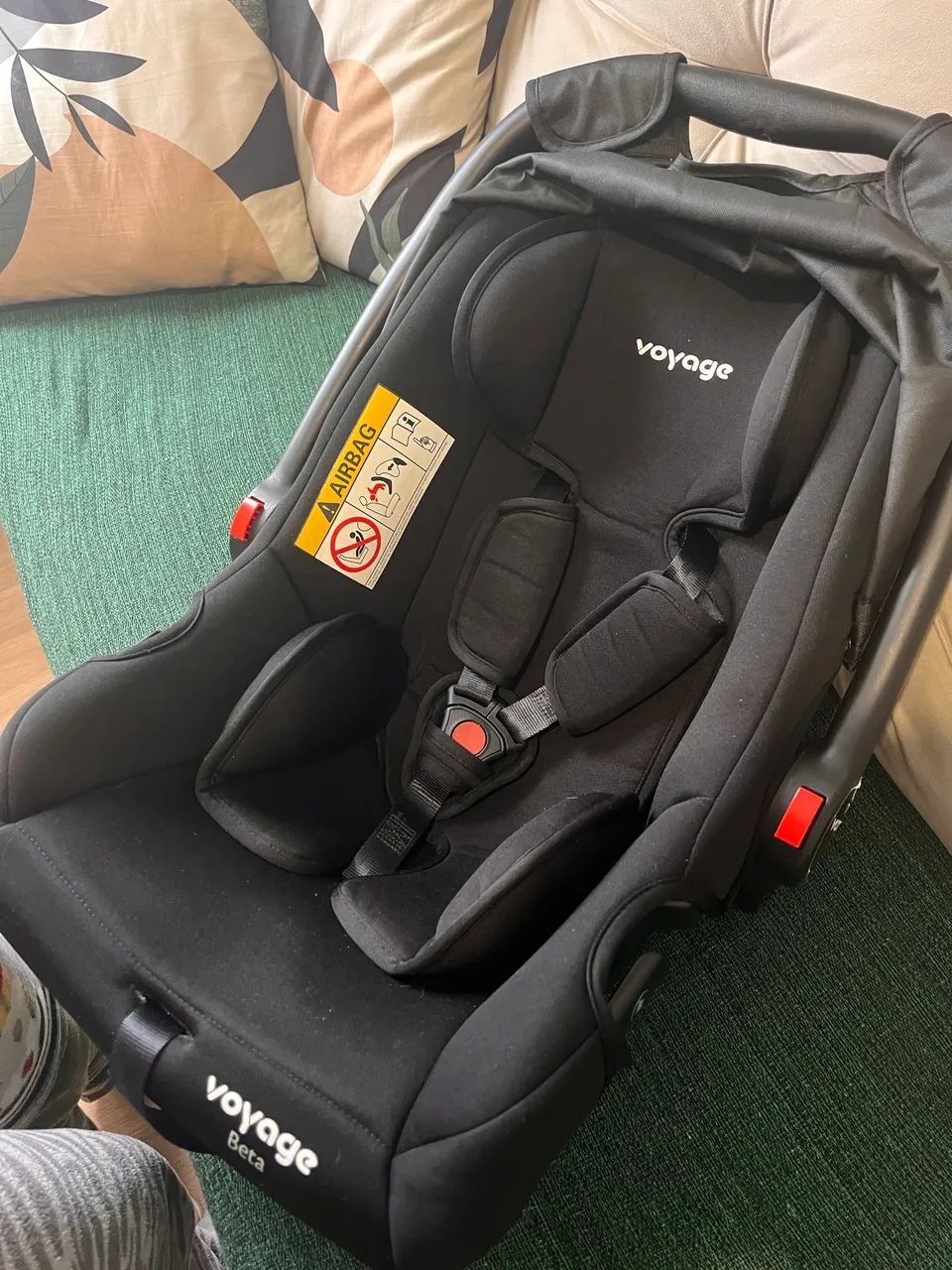Cadeirinha de bebê voyage 