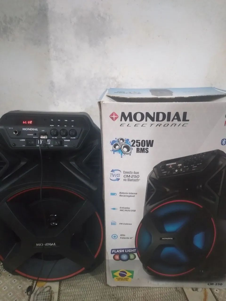 Caixa de som mondial 