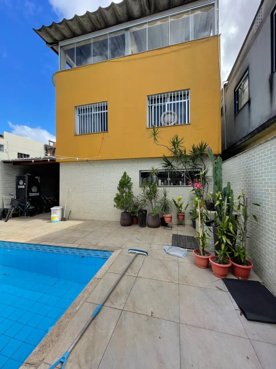 CASA TRIPLES COM PISCINA E CHURRASQUEIRA EM JARDIM MARILANDIA - Foto 4