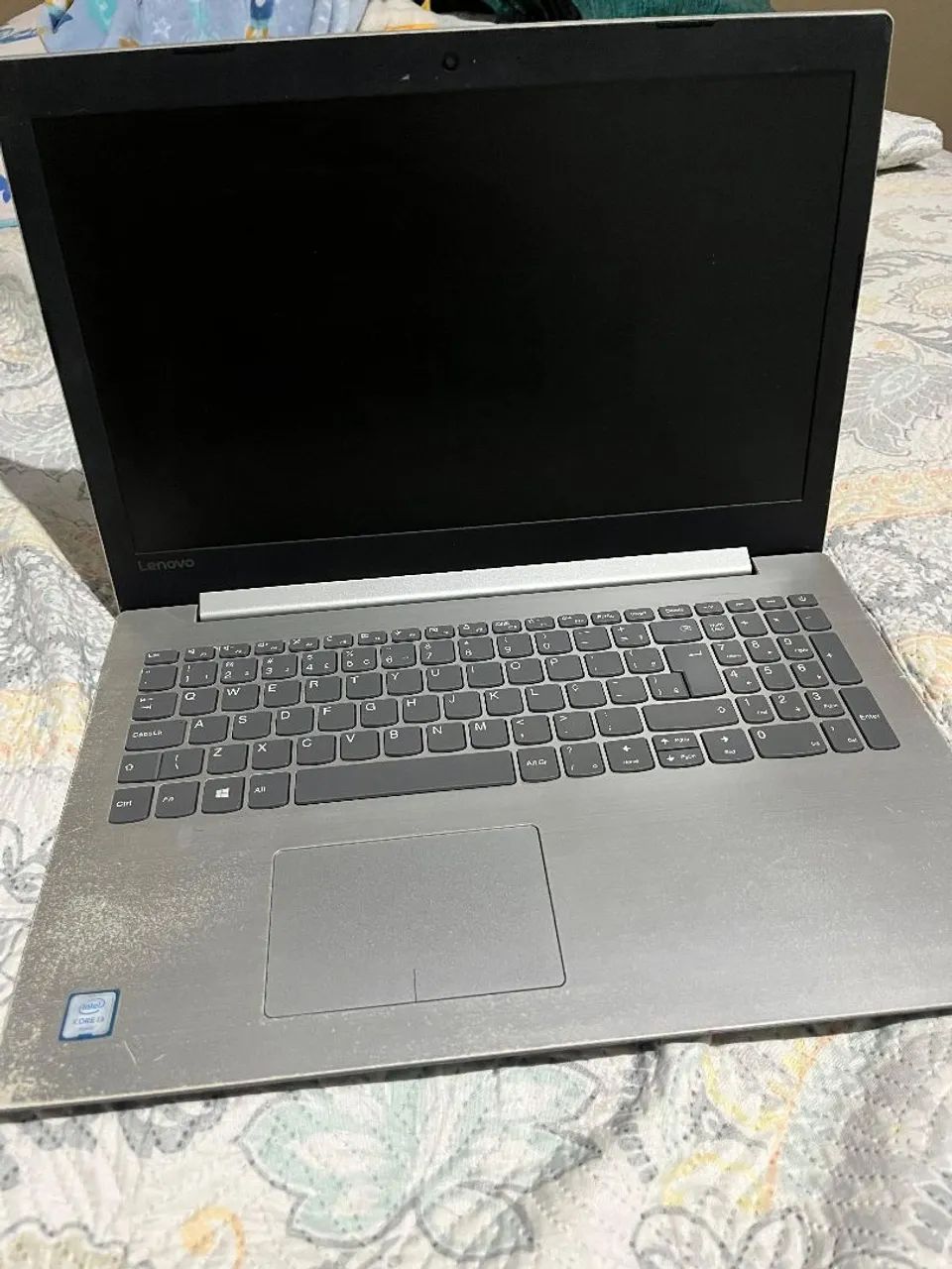 Notebook usado - funcionando normal - aberto a negociação 