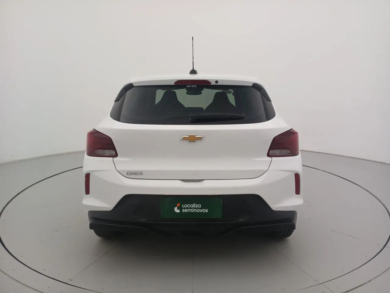 Chevrolet Onix Hatch 1.0 12V Flex Mec. 4P, foto 4 de 18