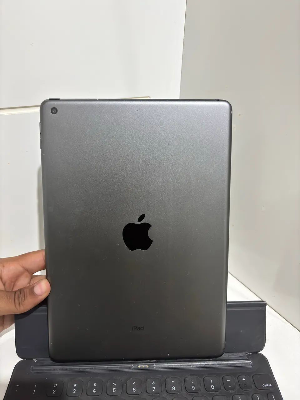 iPad 9 + Smart Keyboard (teclado Apple) - Tablets e E-Readers