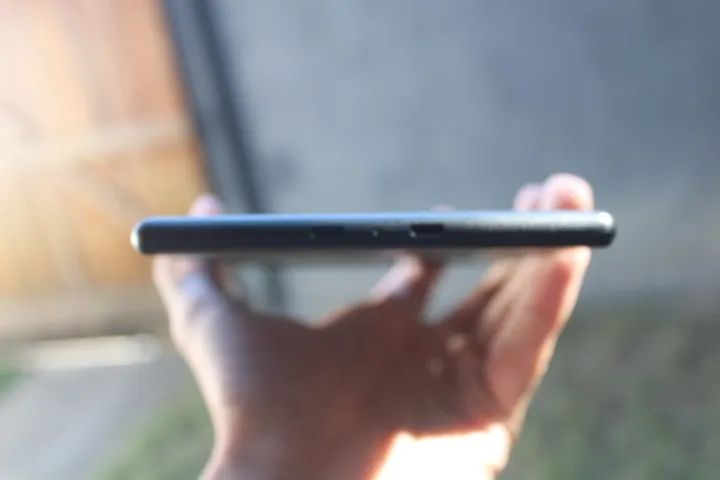 Kindle - Botão afundado :( - Foto 3