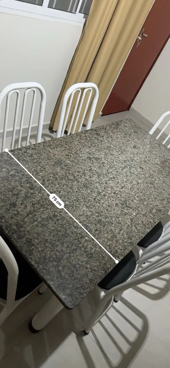 Mesa com 6 cadeiras  - Foto 3