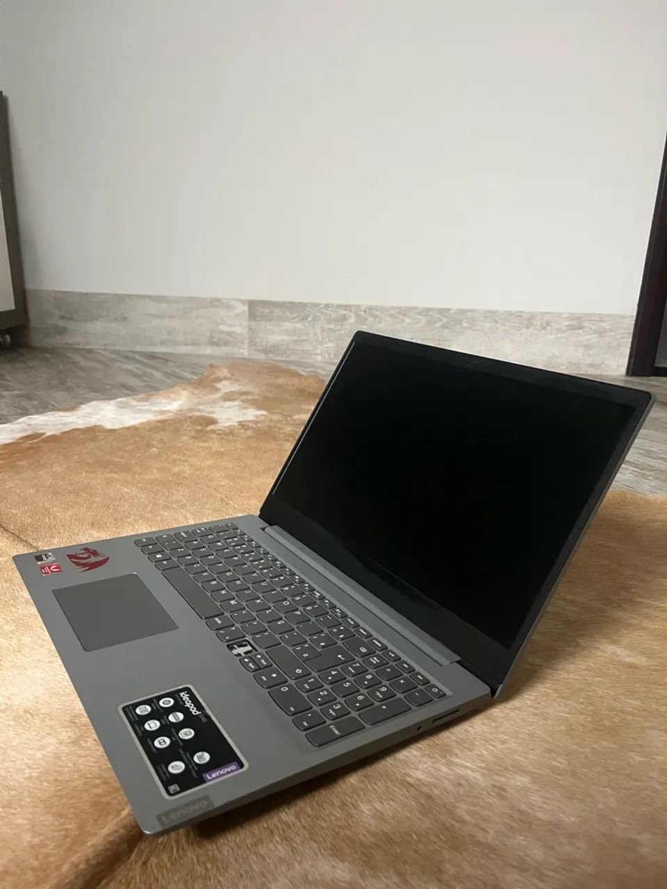 Lenovo IdeaPad S145-15API - Foto 2