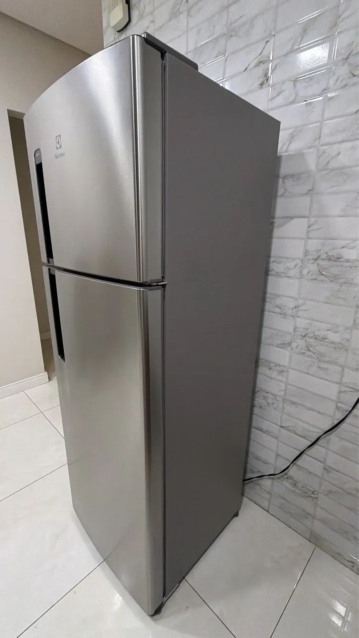 GELADEIRA INOX FROST FREE ELECTROLUX NOVA - Foto 3