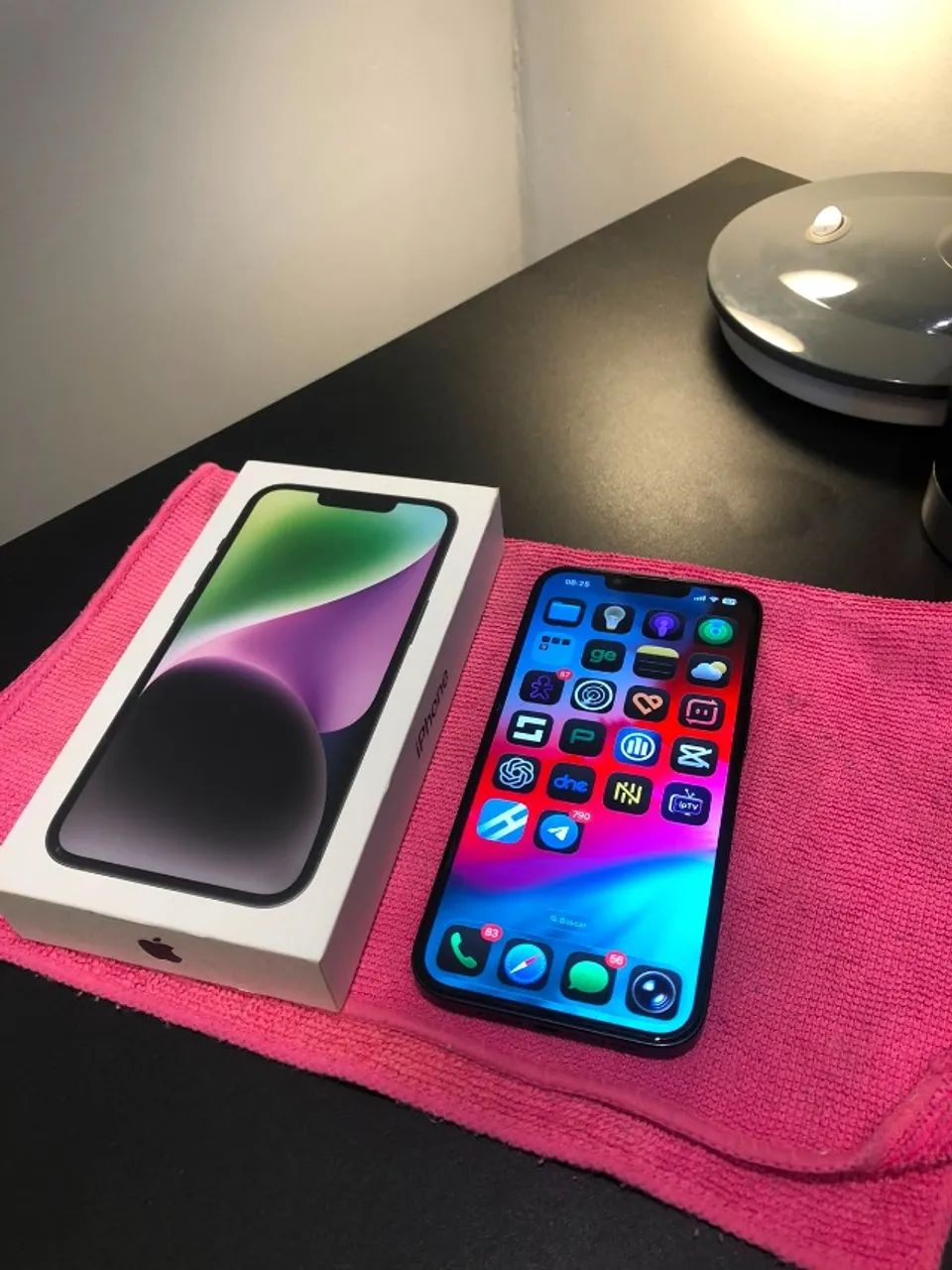Iphone 14 com caixa em excelente estado - Foto 2