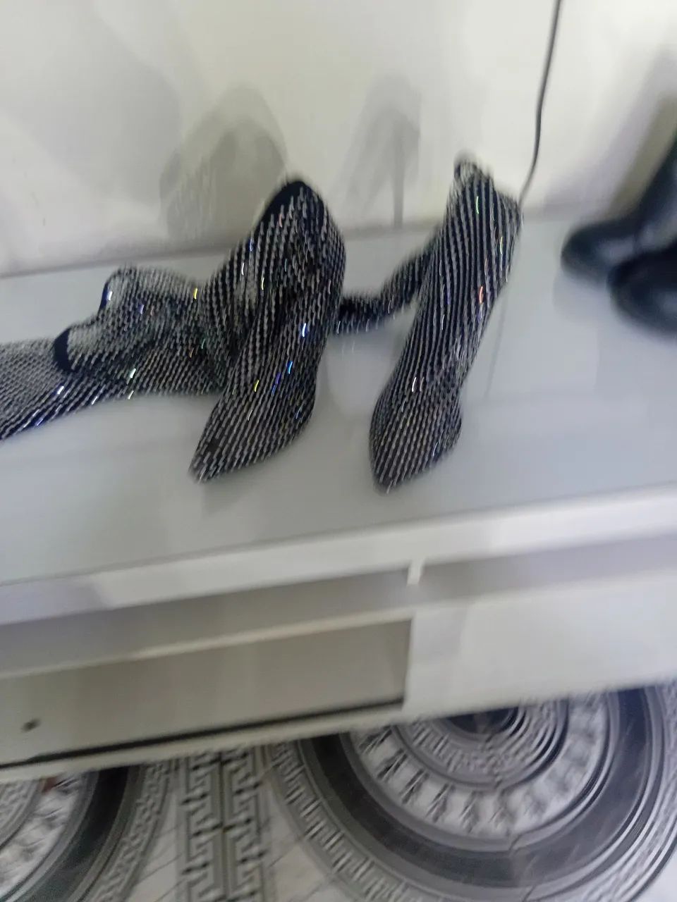 Bota brilhos cano alto - Foto 2