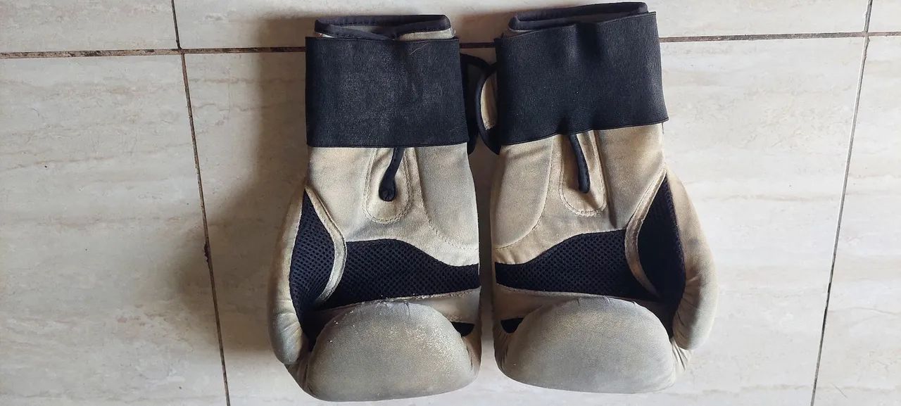 Luva de Boxe 14 oz