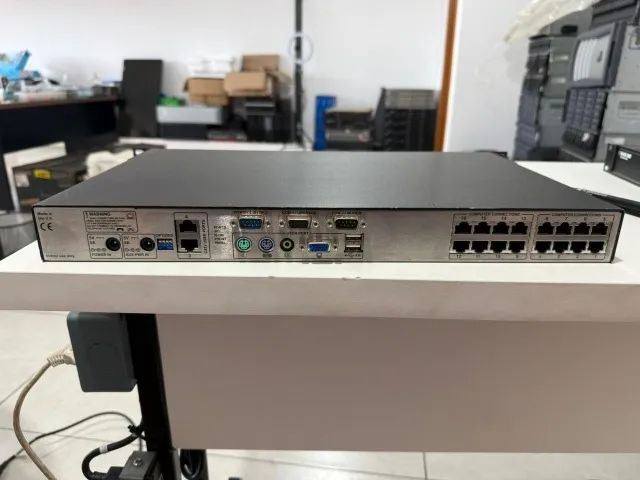 KVM Switch Black Box ServSwitch CX - 16 Portas CATx + Acesso IP - Foto 5