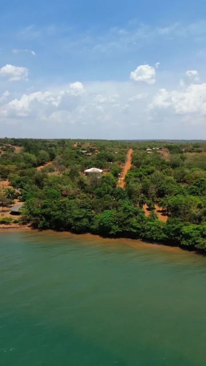 Vendo Chácara no Sta Luzia a 500 mts. do lago de 7000mts. 