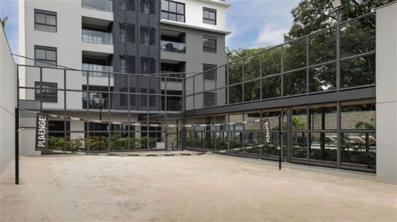 Apartamento de 3 quartos com suíte e 2 vagas na Zona 07 de Maringá-PR: espaço amplo e conf - Foto 4