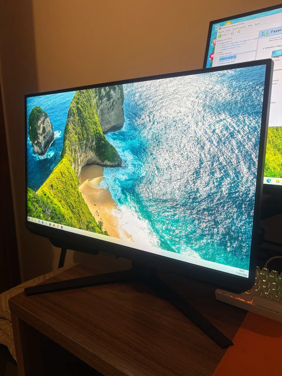 Monitor Gamer Odyssey G40 25?