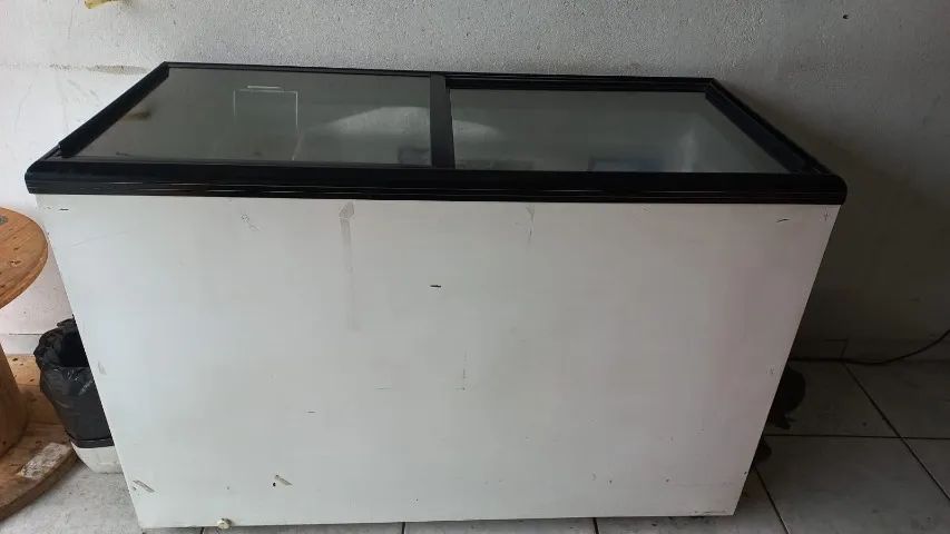 Freezer horizontal  400 litros 220v