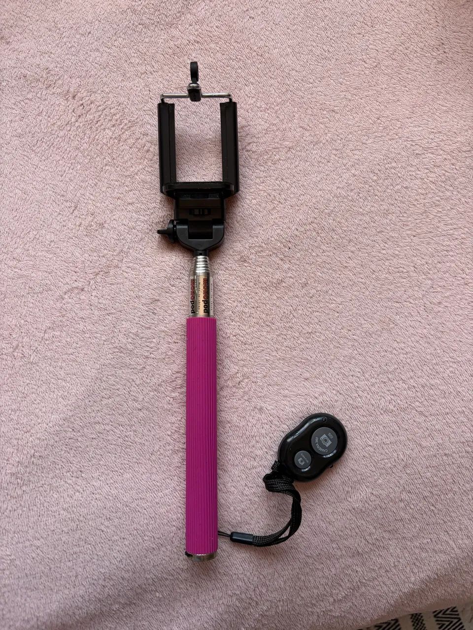 Pau de Selfie com controle