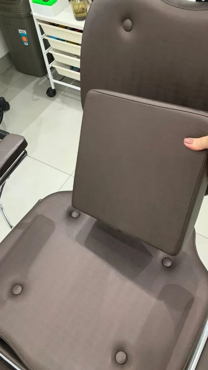 cadeira para design de sobrancelhas/estética  - Foto 4