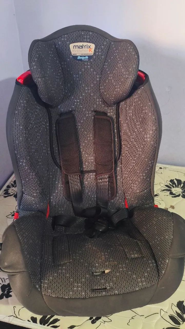 Cadeirinha infantil 