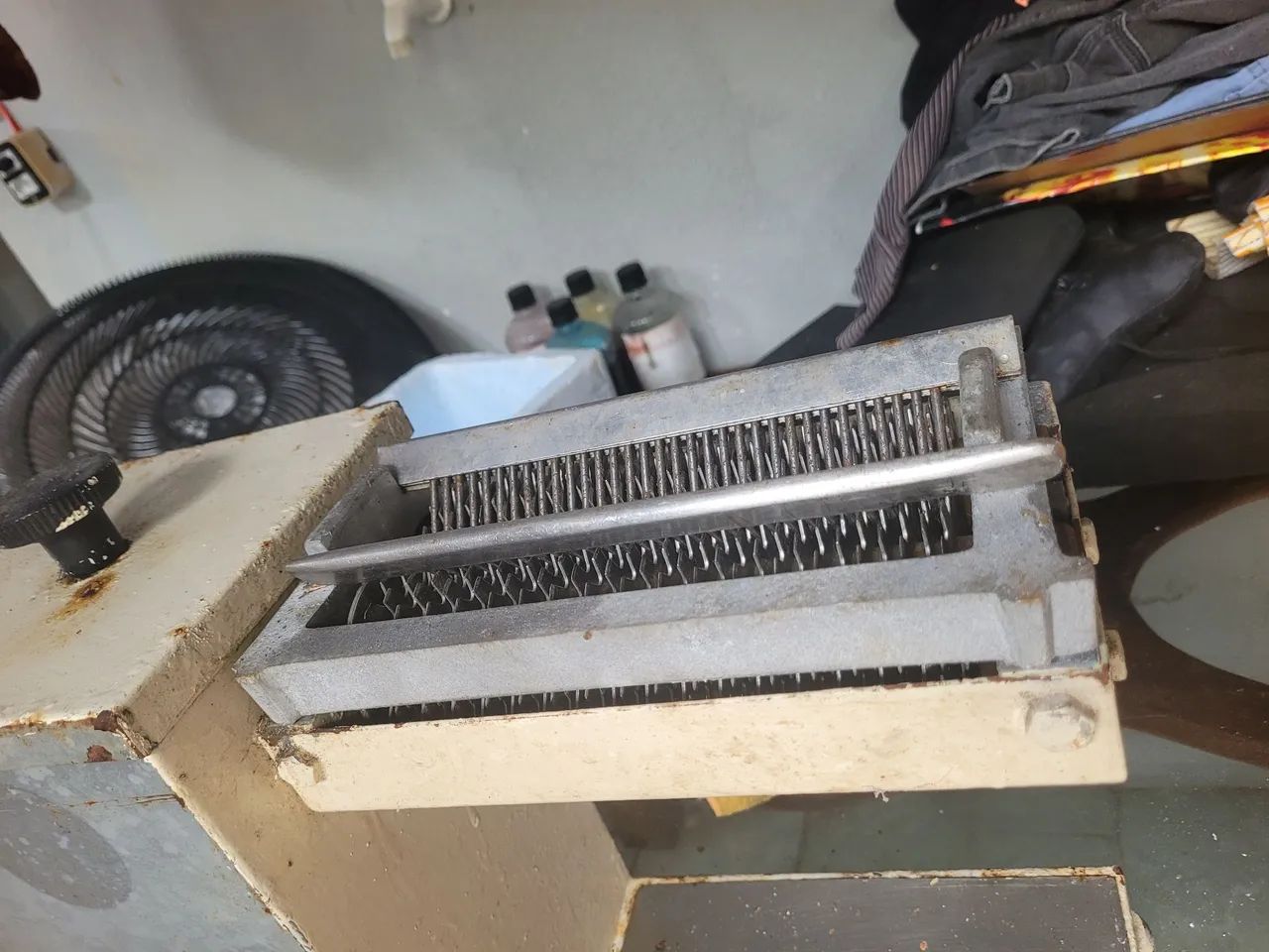Vende-se uma amaciador de carne profissional. - Foto 4