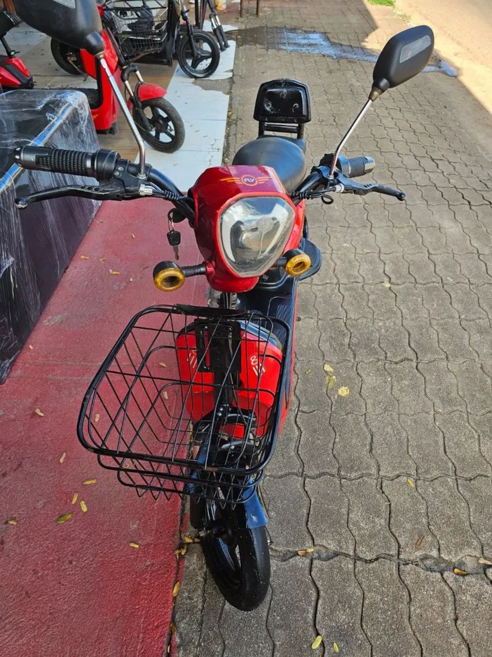 Bicicleta eléctrica aro 14 