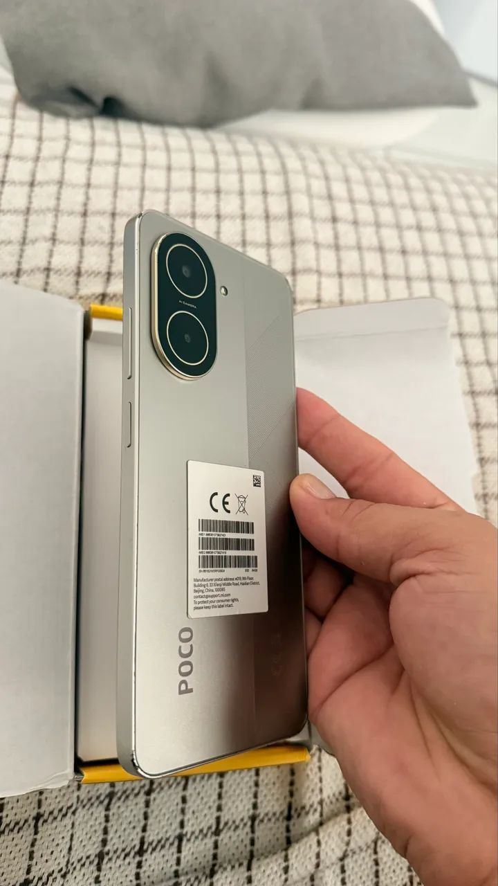 Vendo Celular Poco C71 64 gb gold