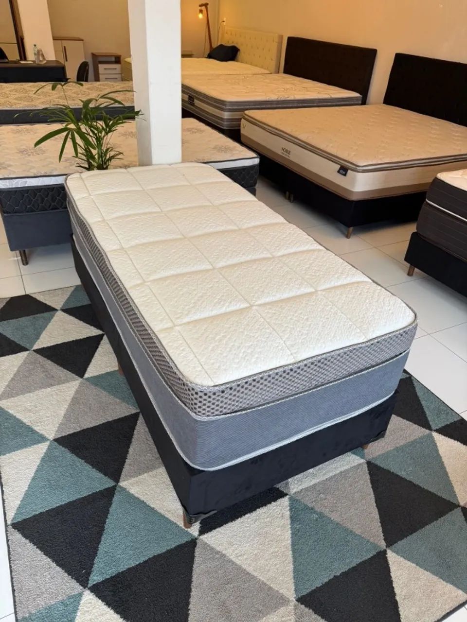 Colchão Solteiro TOP COM BASE BOX - Entrego! 
