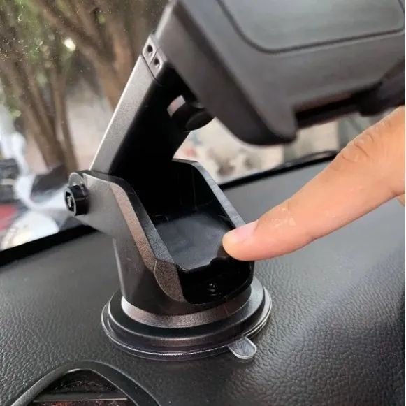 Suporte Veicular Celular Gps Ventosa Gruda Painel Automático - Foto 3