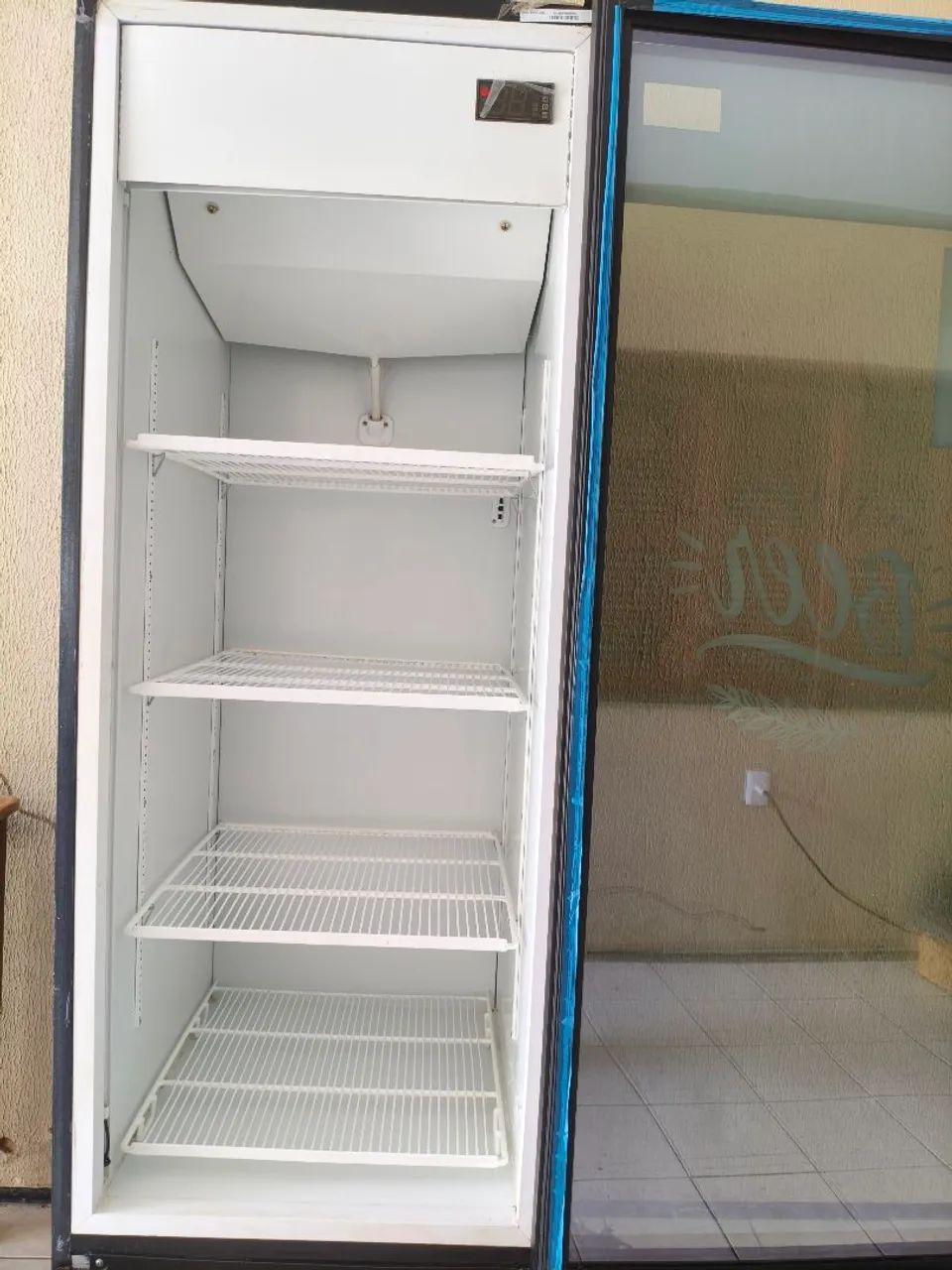 Freezer vertical 