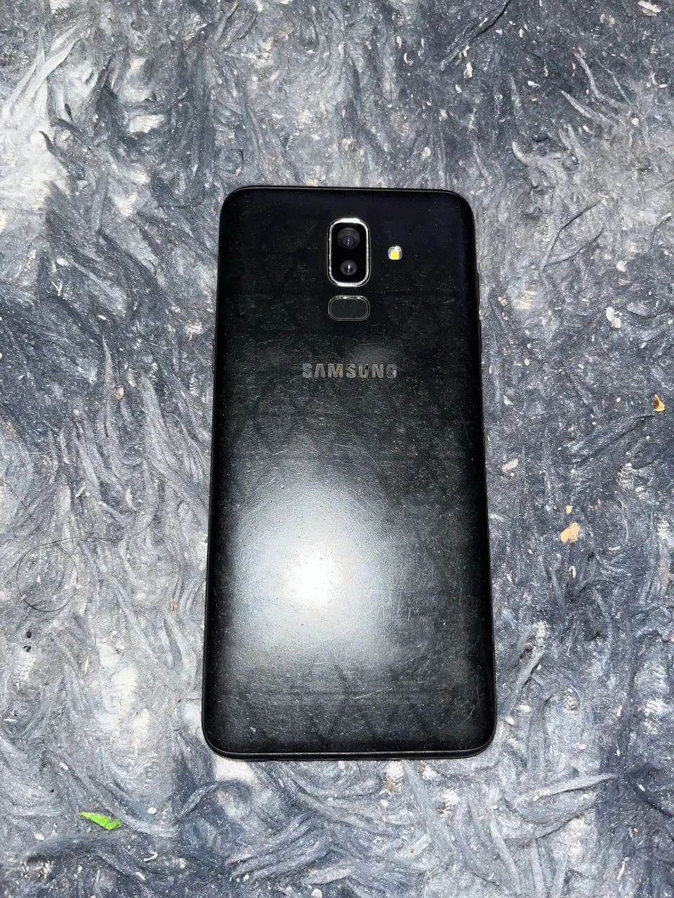 Samsung j8  - Foto 2