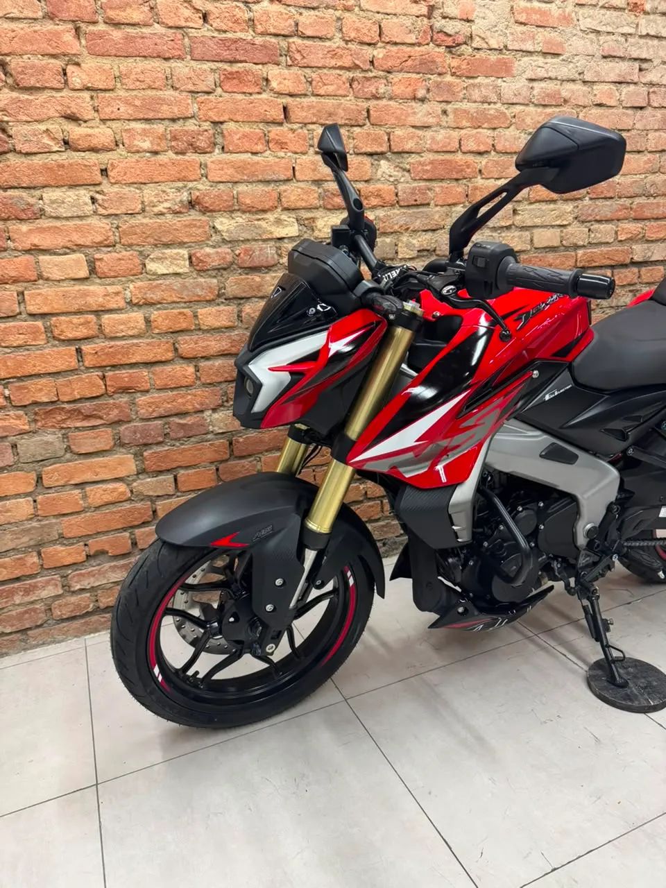 Bajaj DOMINAR NS400Z - Foto 4
