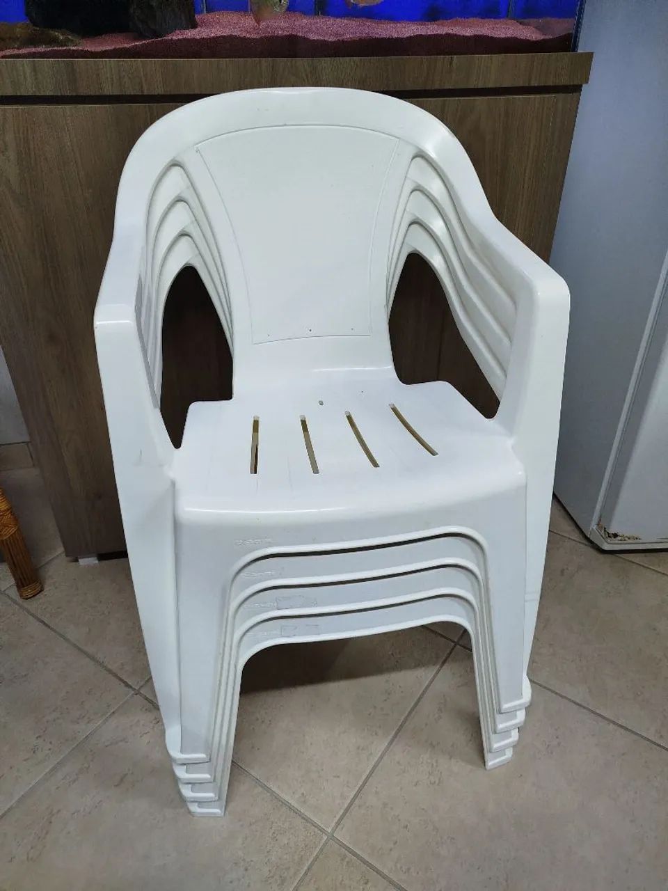 Sofá cheesi dupla com assento em courissimo ideal para área externa+ 4 cadeiras  - Foto 5