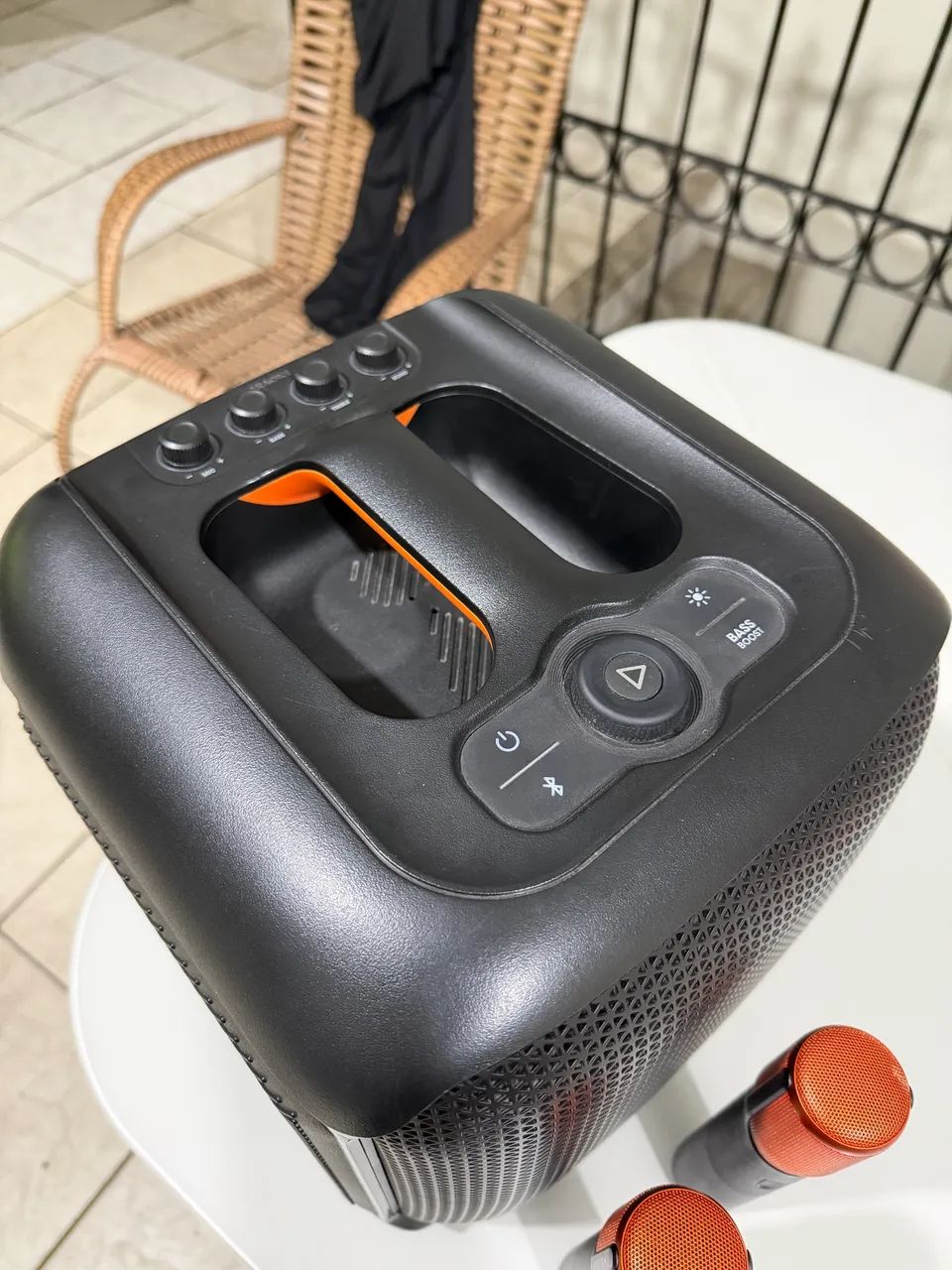 JBL ENCORE 2 COM MICROFONES SEMI NOVA ESTADO DE ZERO!  - Foto 4