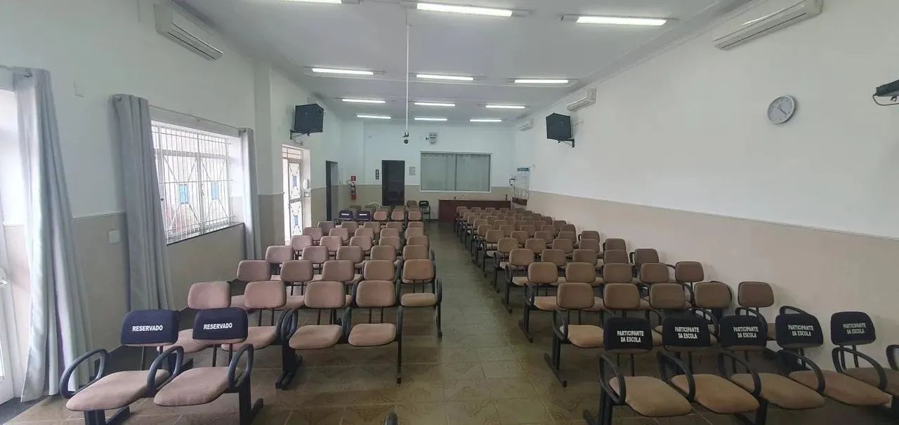 Imóvel Comercial para Venda em Agudos, Centro, 1 dormitório, 2 banheiros
