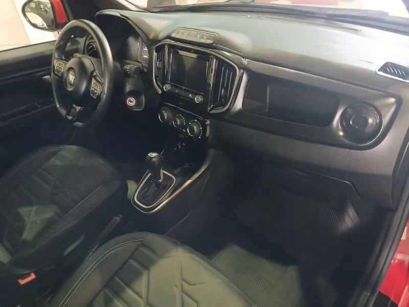 Fiat Strada Volcano 1.3 Flex 8V CD 2022 - Foto 4