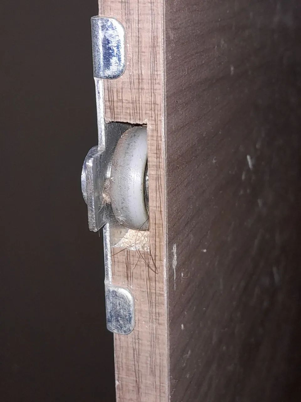 Porta de MDf com rodinhas  - Foto 4