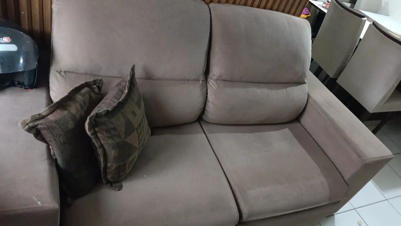 Sofá dois lugares 