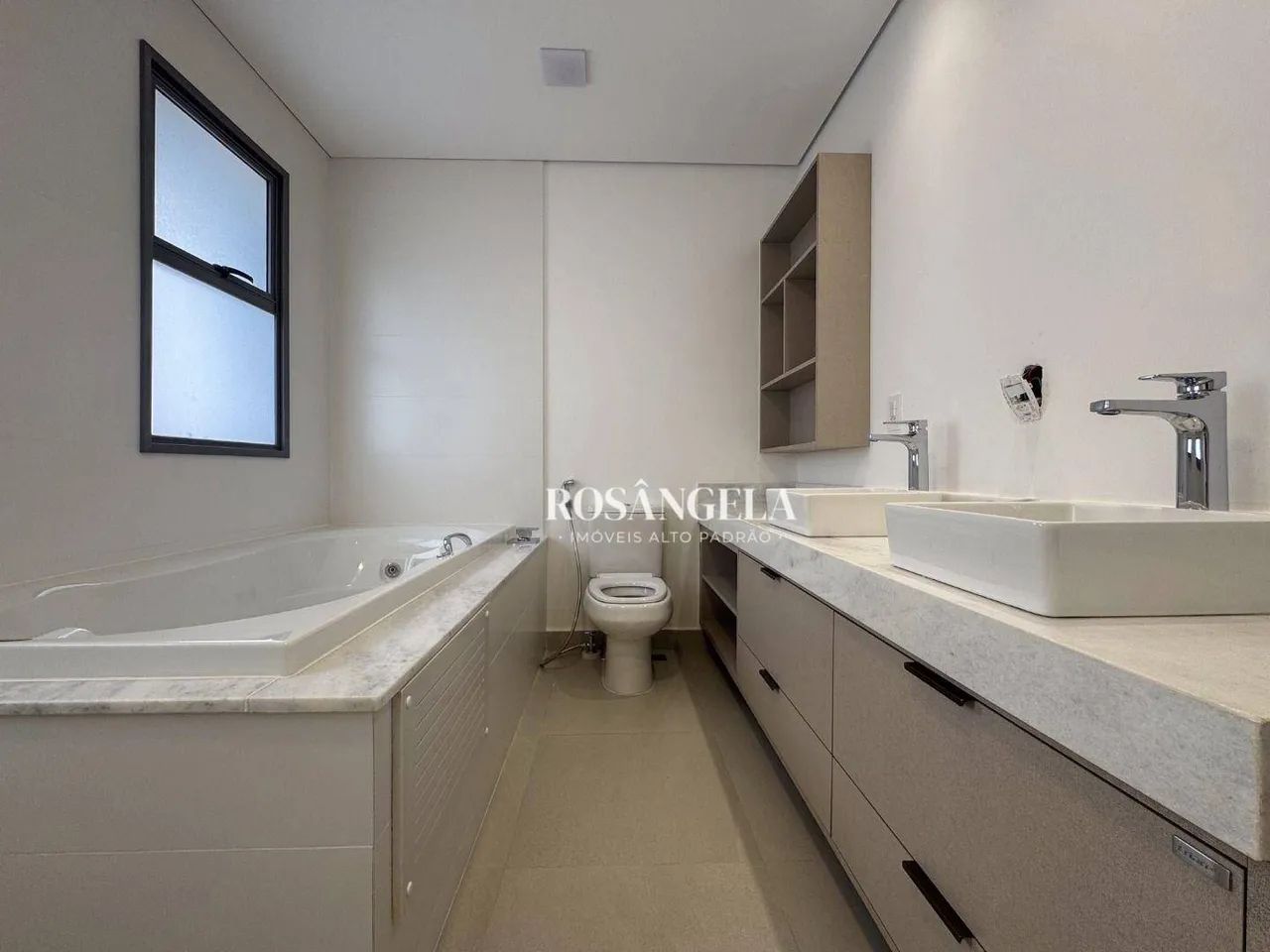 Apartamento de 197 m² com 3 suítes à venda no Holt Place - Foto 6