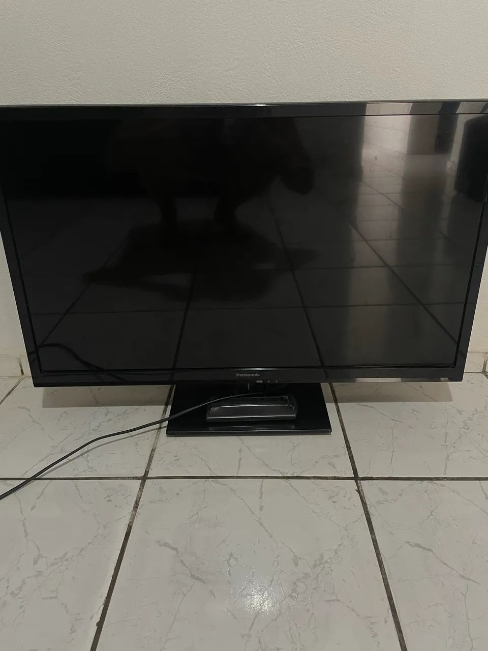 TV com defeito na tela - som funcionando - acompanha controle - Foto 2