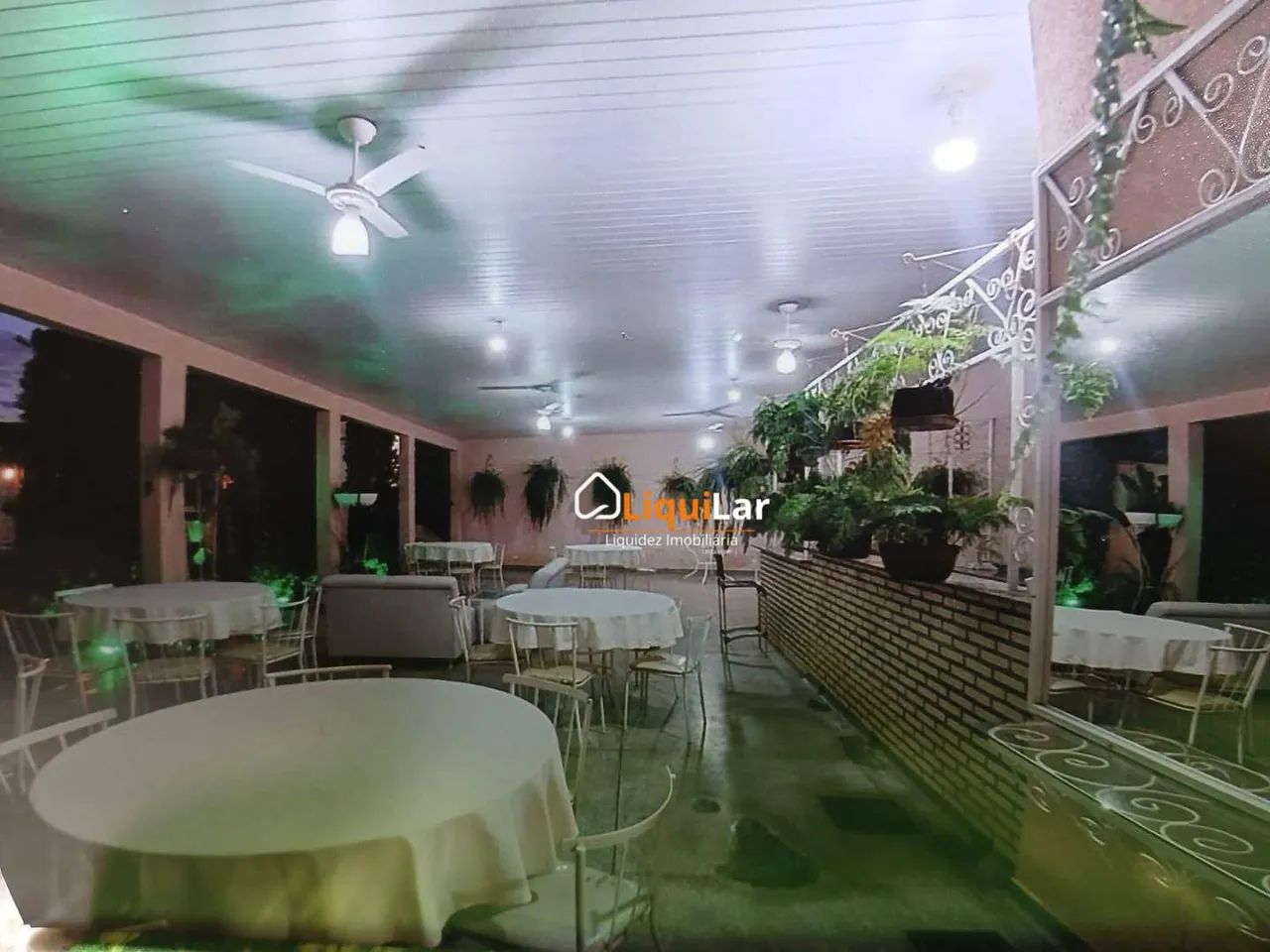 Casa a Venda com Salão de Festas - Foto 2