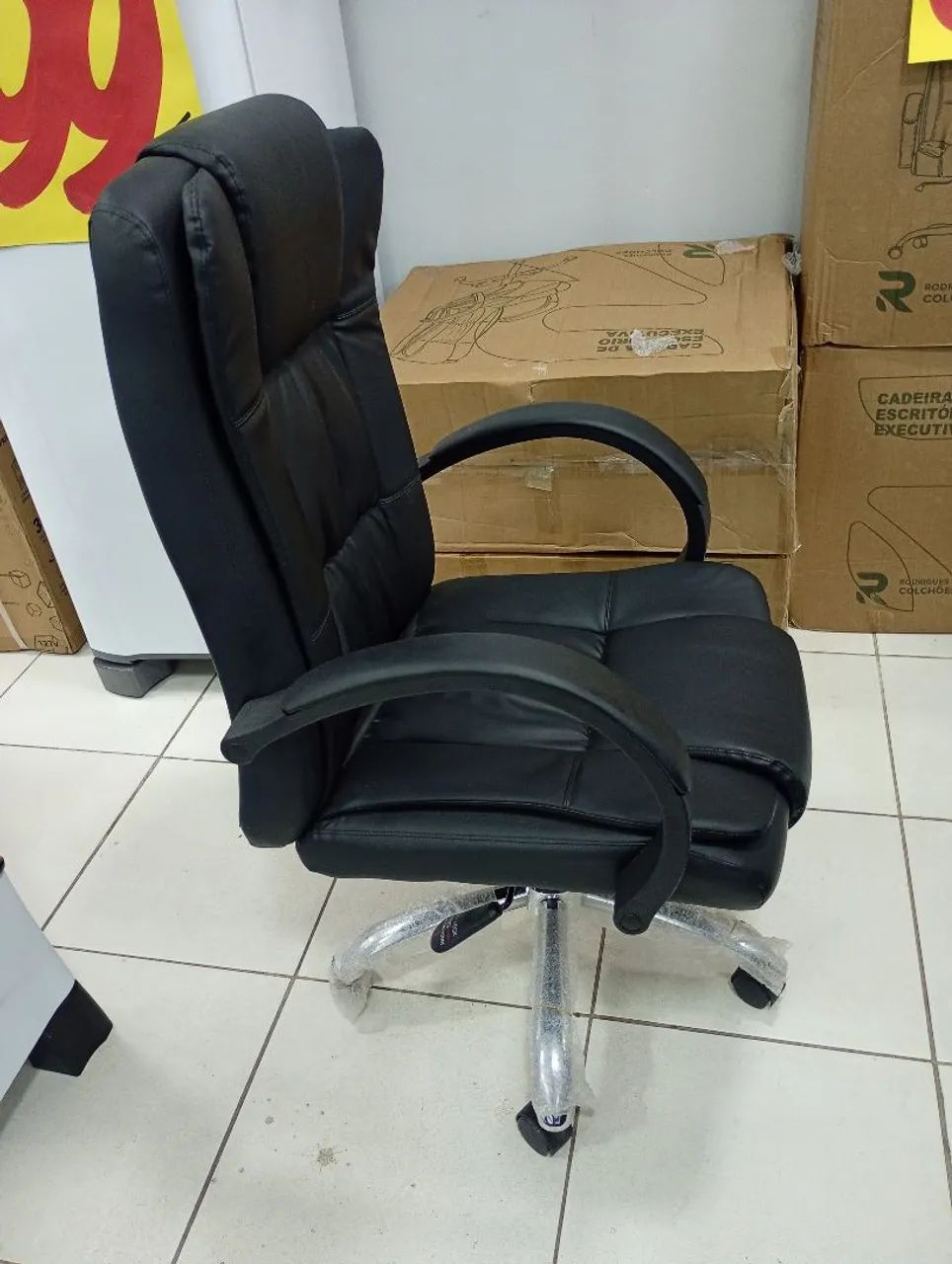 Cadeira Executiva de Escritório  - Foto 3