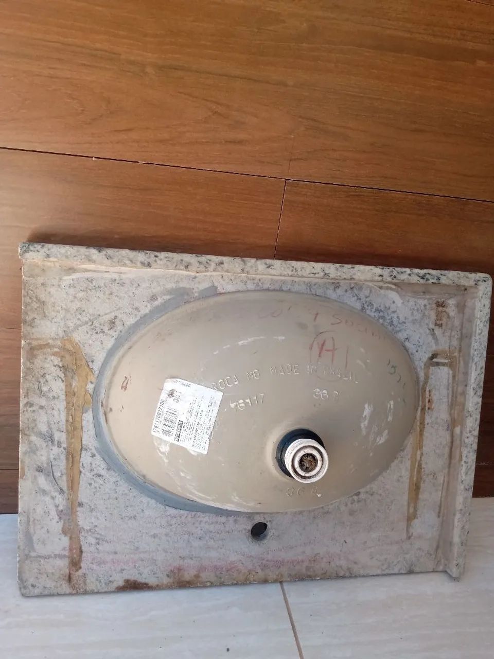 Bathroom Sink64962665309698124