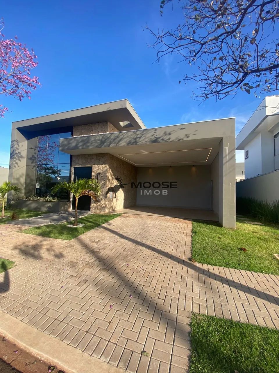 SOBRADO À VENDA COM 3 SUÍTES | CONDOMINIO FECHADO | MARINGÁ-PR - Foto 2