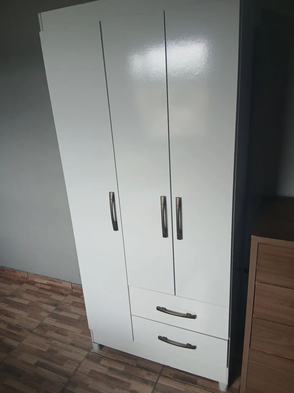 Cama ,cômoda e guarda roupa 