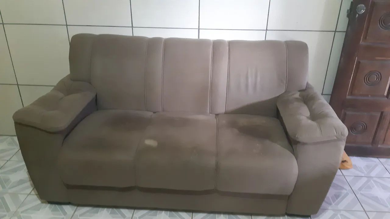 * Vendo Sofá URGENTE*