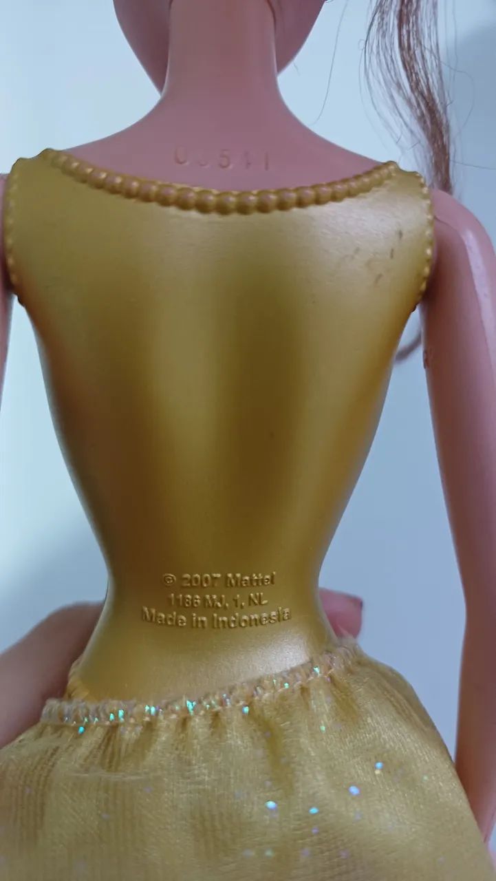 Boneca princesa Bela - Mattel 2007 - Foto 2