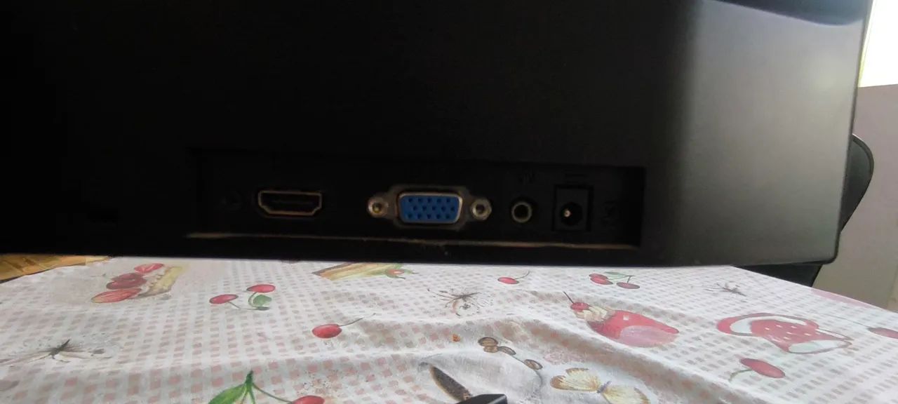 Monitor AOC 22" 75hz - Foto 2