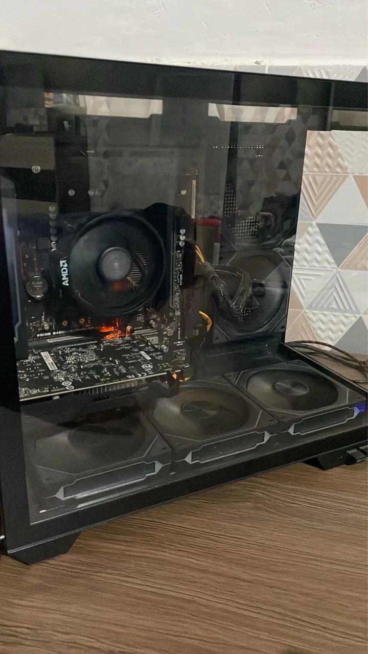 Pc Gamer - Foto 2